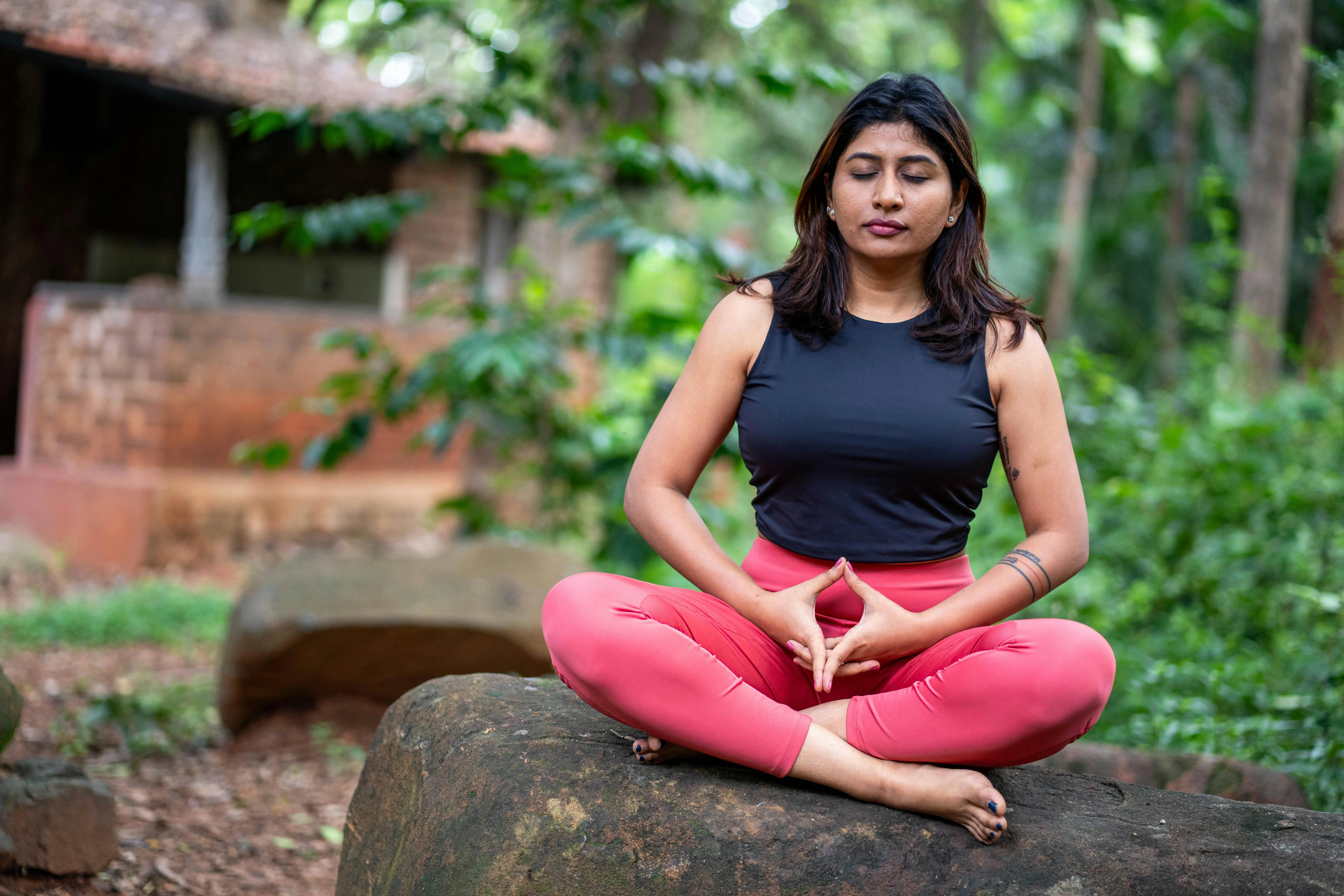 Beyond Symptoms: A Deeper Path to Physical Well-being with Reiki in Hyderabad